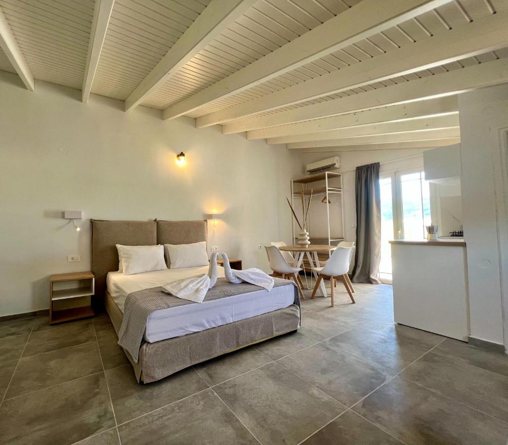 Issos Residence Agios Georgios  Exterior foto